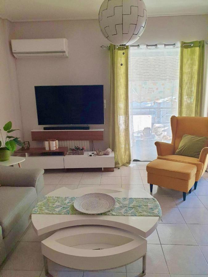 Modern 2Br City Flat 10Min From The Beach เอเธนส์ ภายนอก รูปภาพ