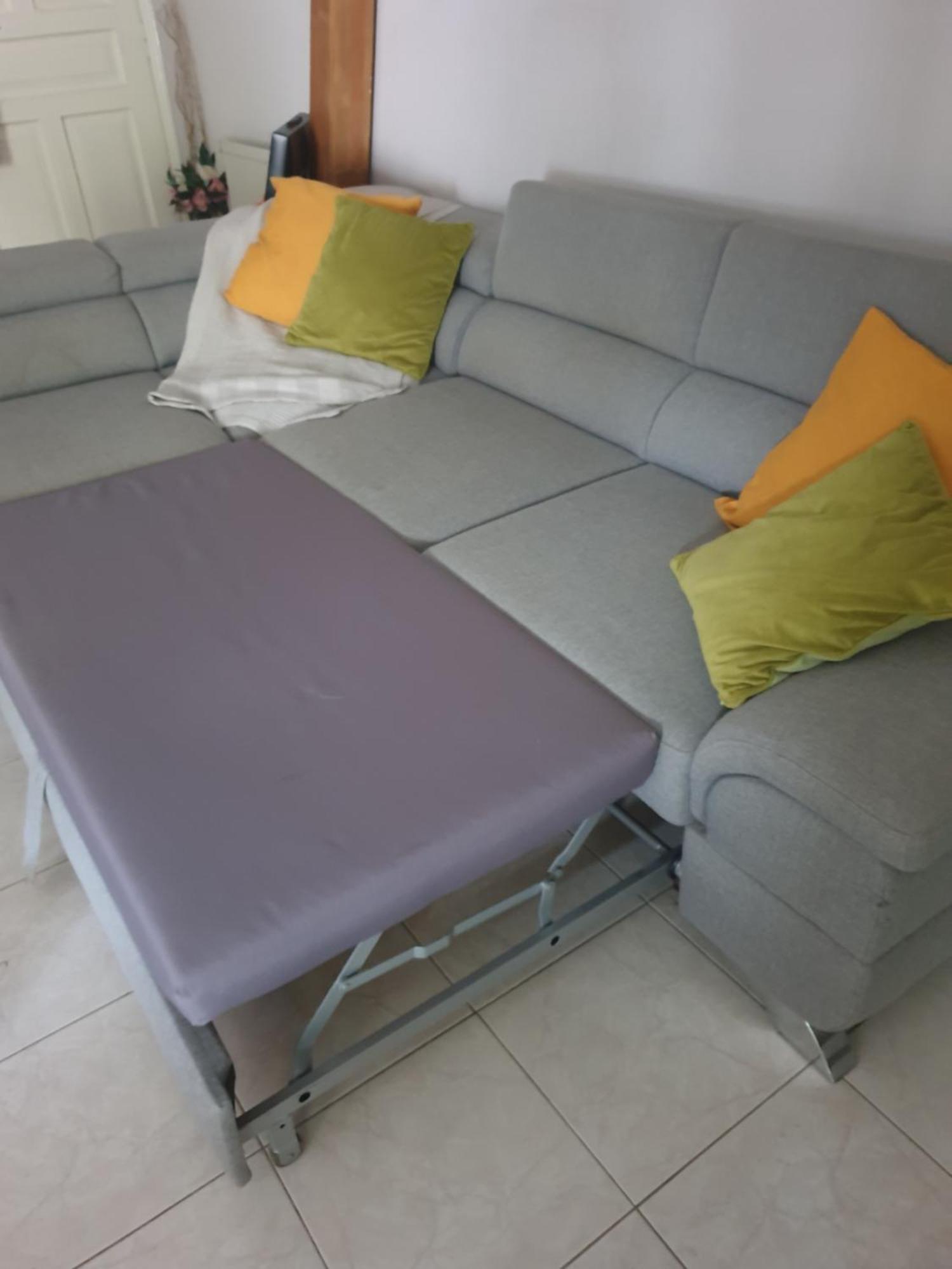 Modern 2Br City Flat 10Min From The Beach เอเธนส์ ภายนอก รูปภาพ